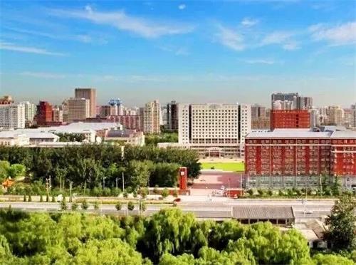 对外经济贸易大学剑桥国际学校风景图 对外经济贸易大学剑桥国际学校风景图