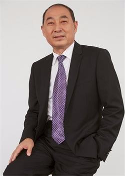 华南师范大学附属外国语学校任怀柱