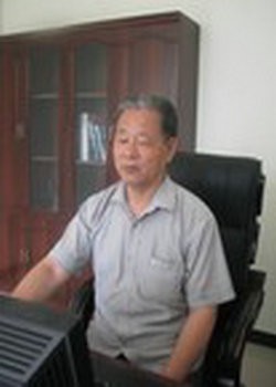 北京市剑桥中学侯书田