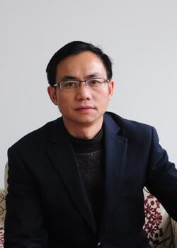 四川师范大学附属中学国际部刘松柏