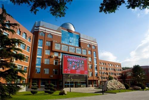 北京市昌平一中国际部图片