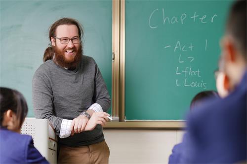 南京雨花台中学国际高中师生 南京雨花台中学国际高中师生