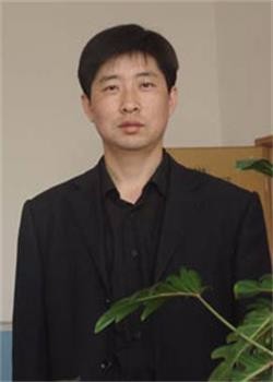 天津英华国际学校陈树洪图片