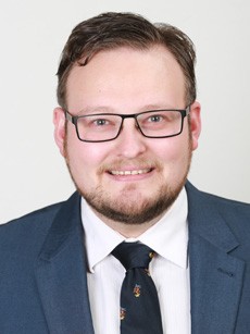 天津惠灵顿国际学校EAMONN WILLIAMS