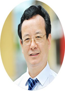 宁波国际学校Robert Yan Deputy图片
