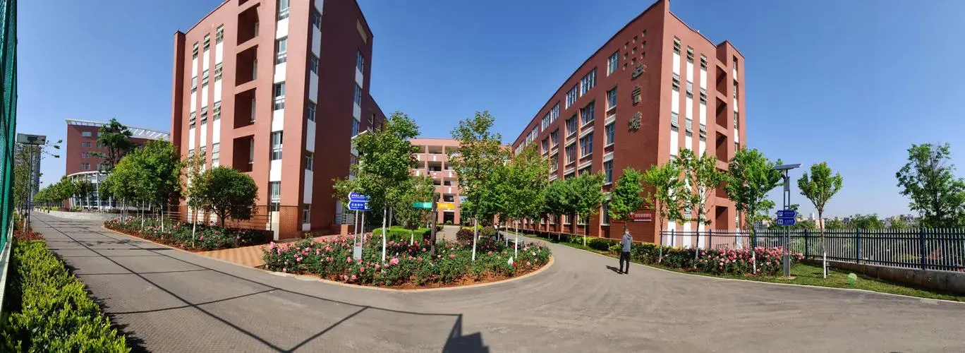 曲靖一中国际班