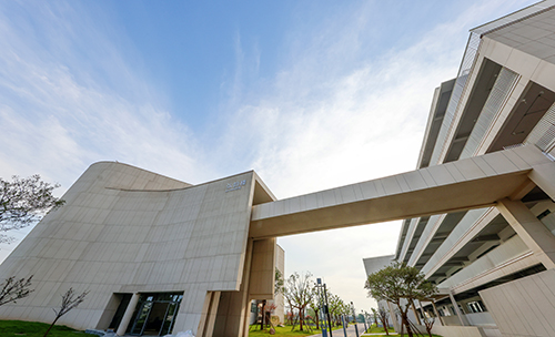 靖江市第一高级中学国际部